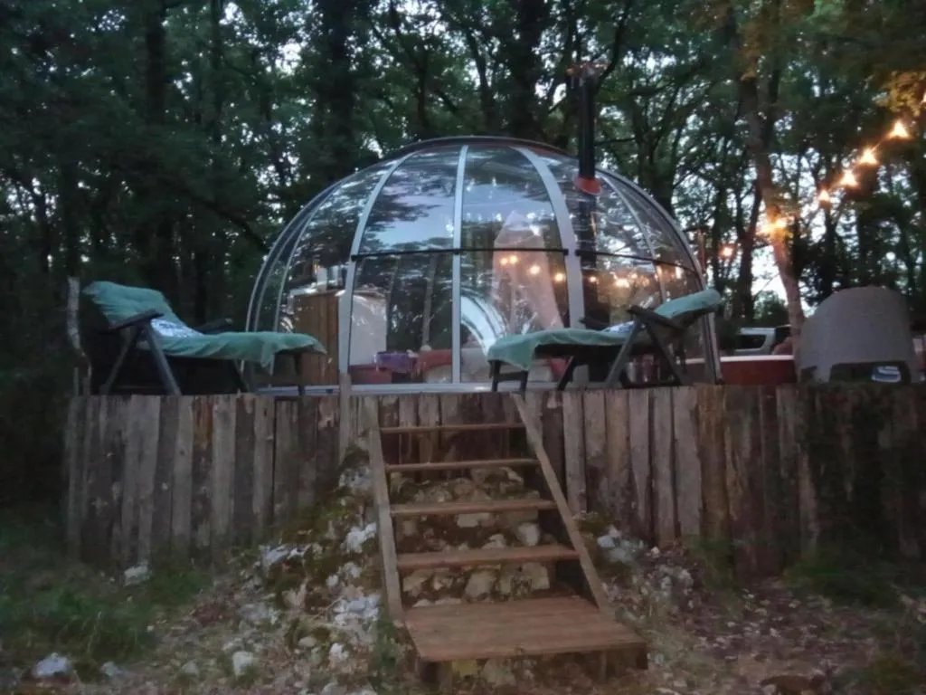 A la bulle étoile 82 - Dôme transparent avec piscine privée (Saint-Antonin-Noble-Val, Tarn-et-Garonne) - photo 7 sur 9
