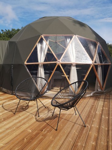 Équipements du dôme à Forest Montiers