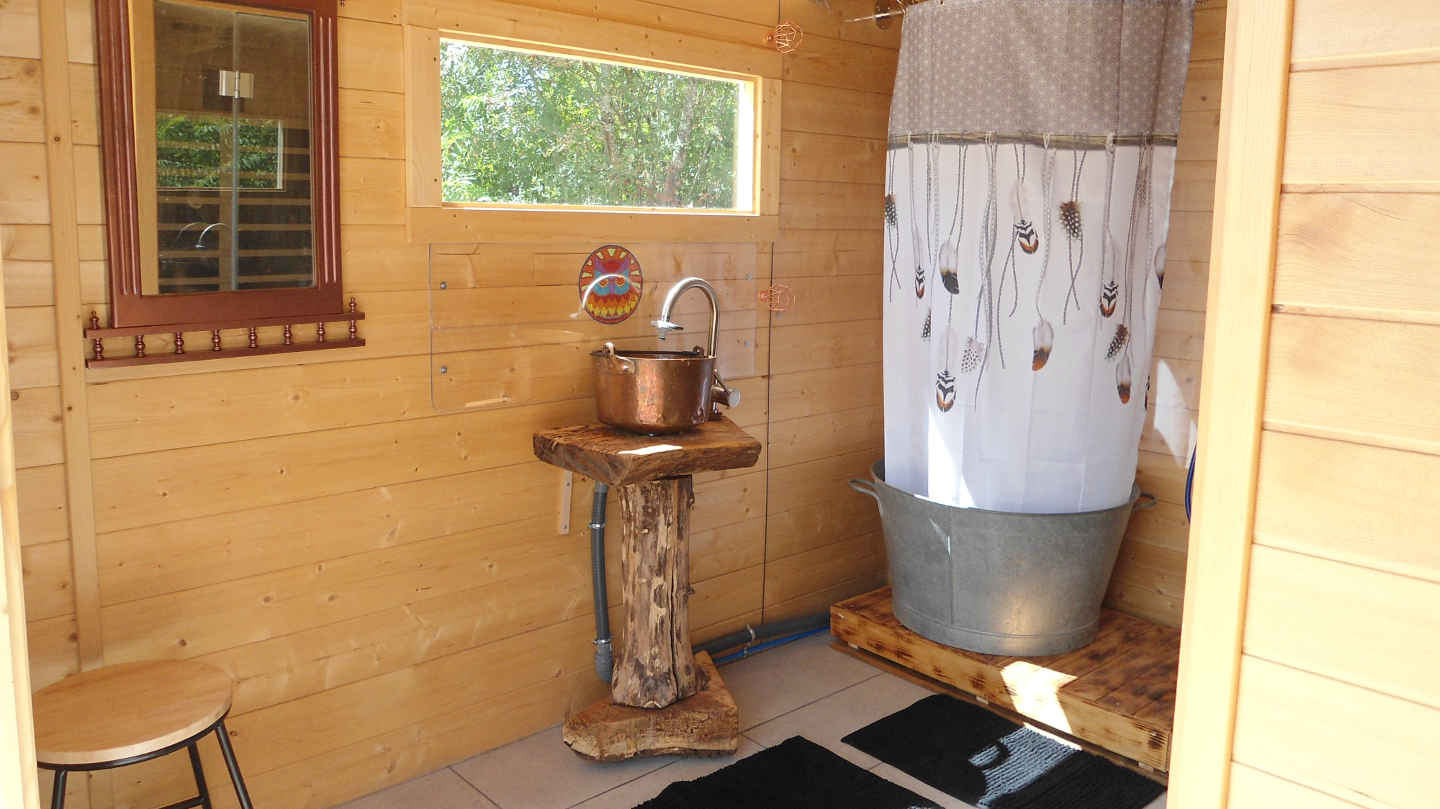 Au Millepertuis Wigwam avec bain nordique et sauna privés – photo 7 sur 15
