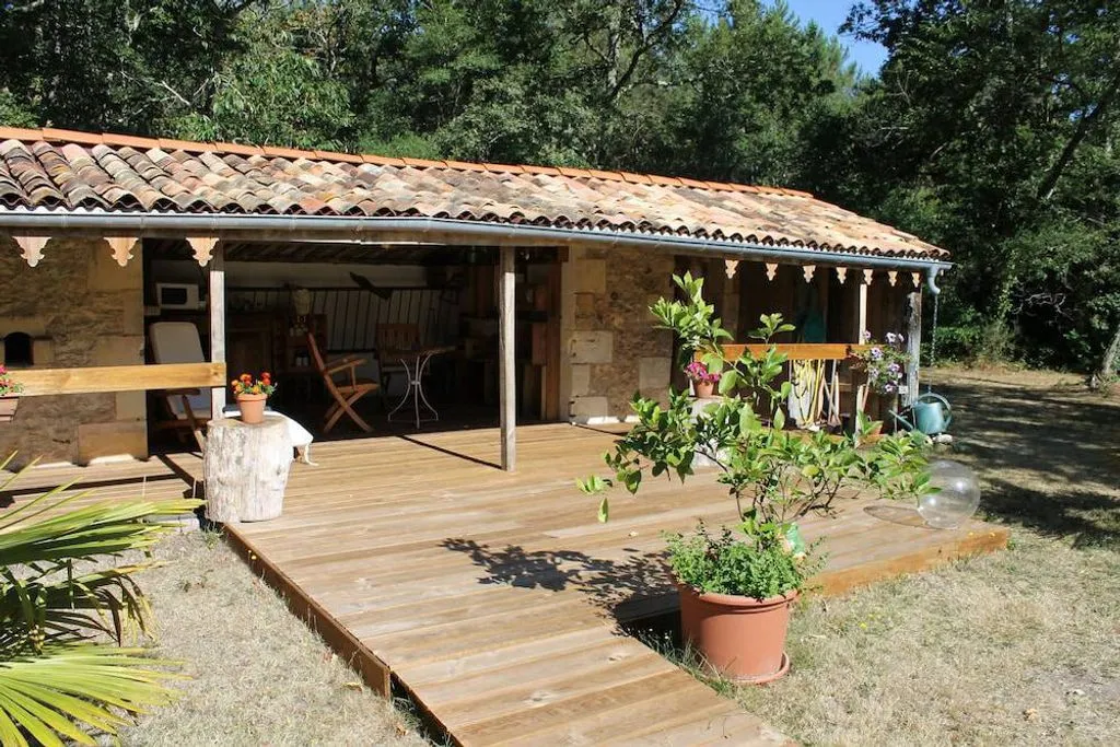 Au Pays des Bulles - Bulles avec terrasse et restaurant sur place (Montendre, Charente-Maritime) - photo 9 sur 49