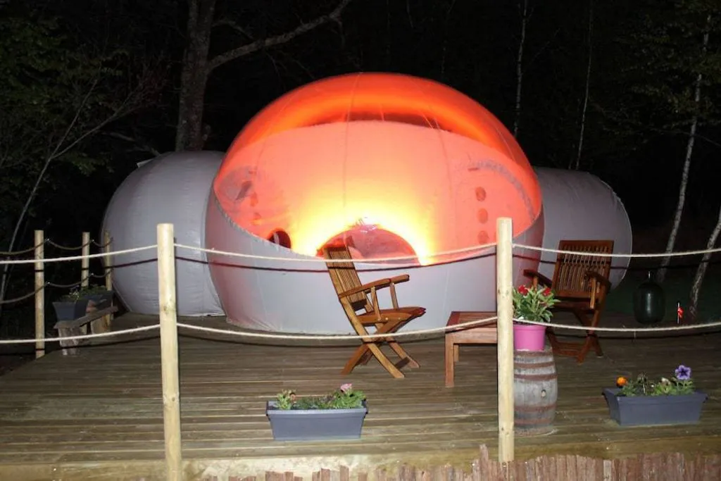 Au Pays des Bulles - Bulles avec terrasse et restaurant sur place (Montendre, Charente-Maritime) - photo 32 sur 49