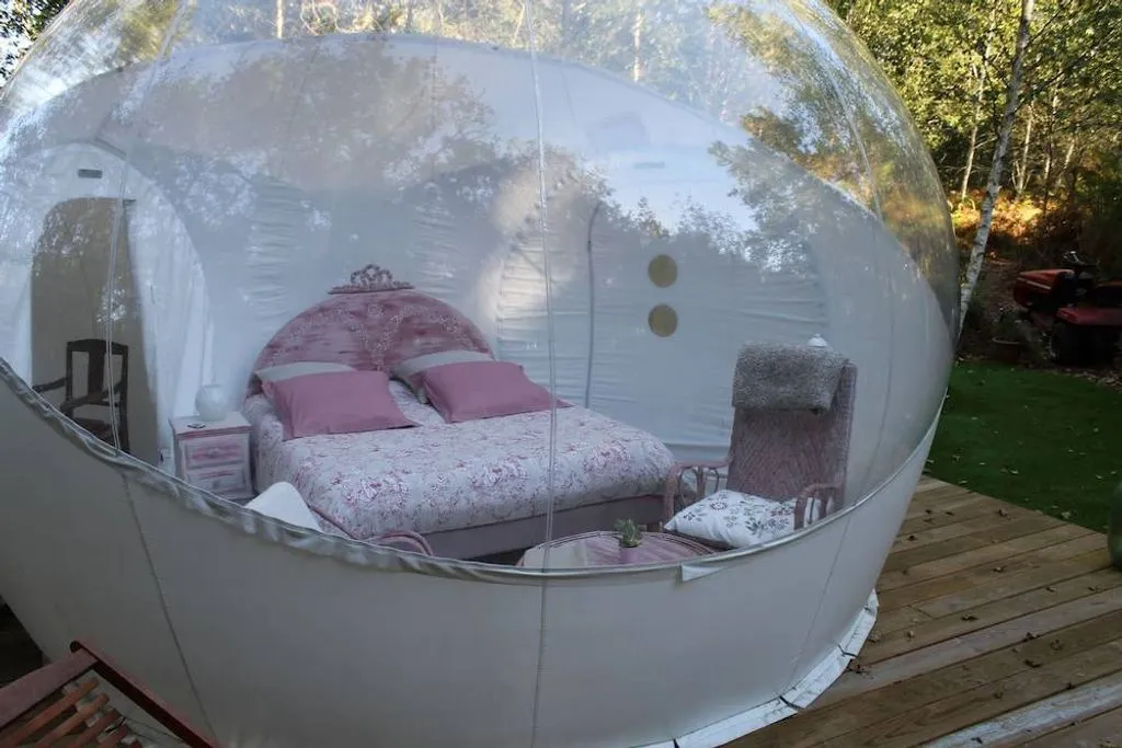 Au Pays des Bulles - Bulles avec terrasse et restaurant sur place (Montendre, Charente-Maritime) - photo 37 sur 49