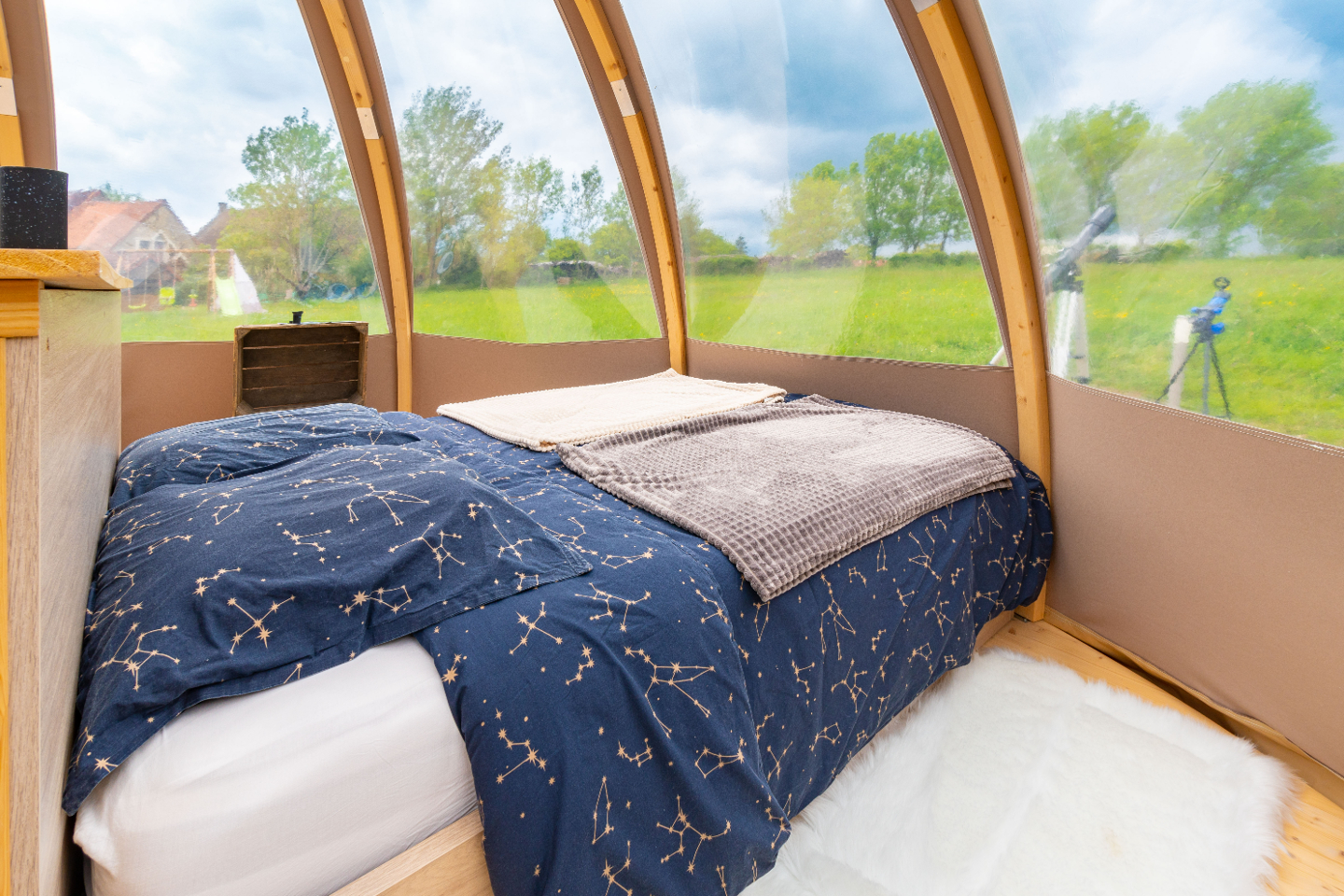 Chambre bulle sous les étoiles à Messey-sur-Grosne