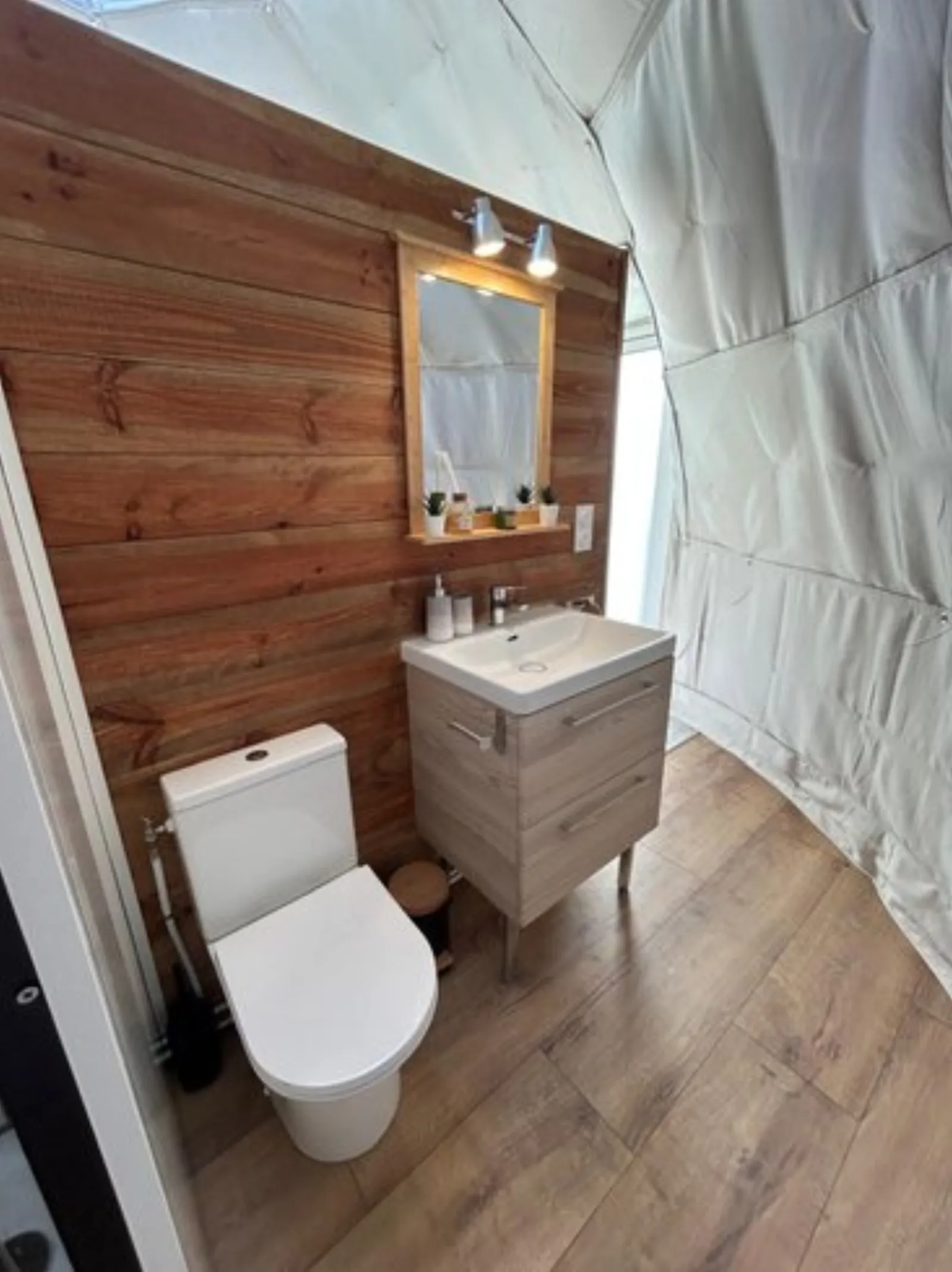 Naos & Spa privatif : Dôme en Centre (Centre-Val de Loire) - photo 8 sur 14