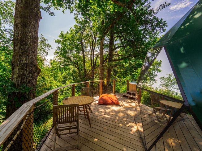 Chambre dôme sous les étoiles à Cunlhat