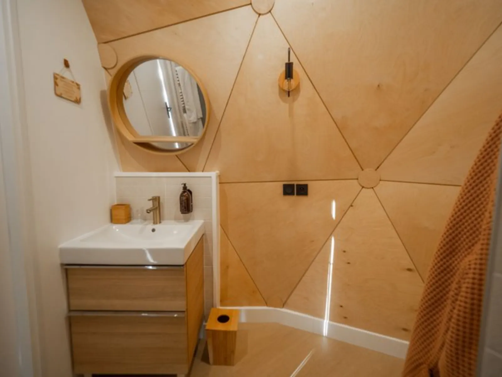 Dôme Cassiopée & Spa : Dôme en Auvergne (Auvergne-Rhône-Alpes) - photo 11 sur 19