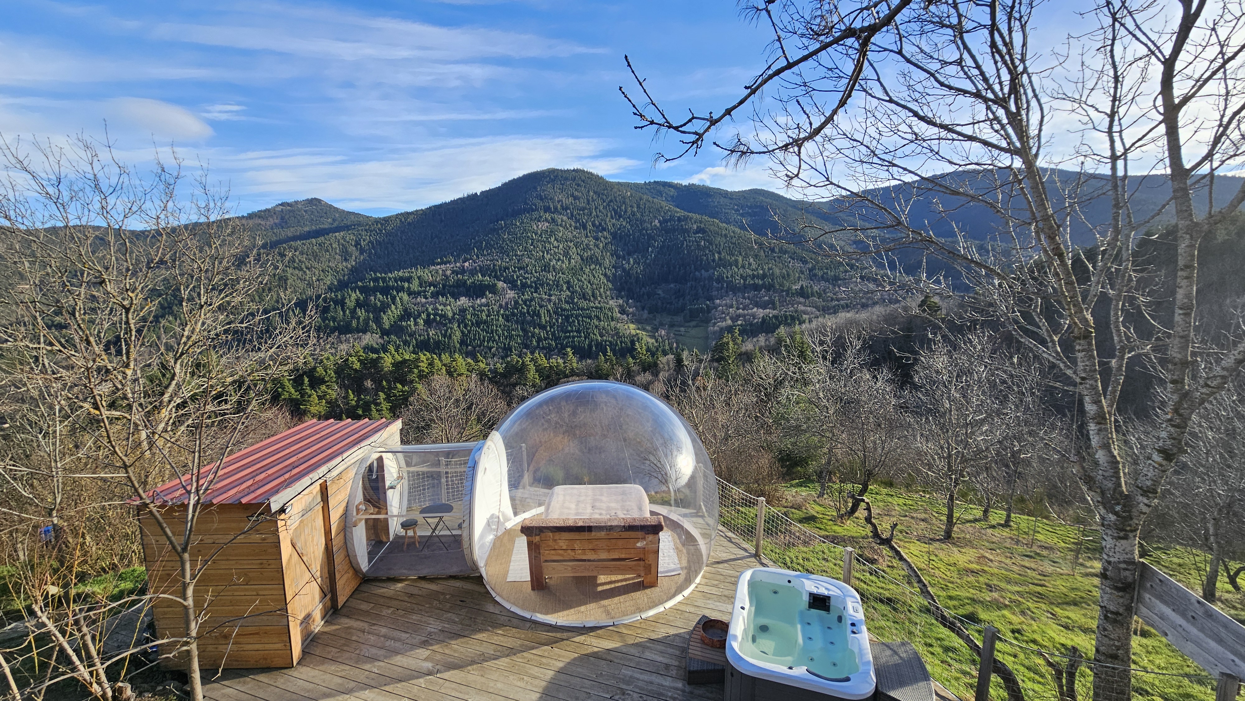 Bulle d'Ardèche & Spa et Sauna – bulle à Saint-Julien-Vocance, Ardèche