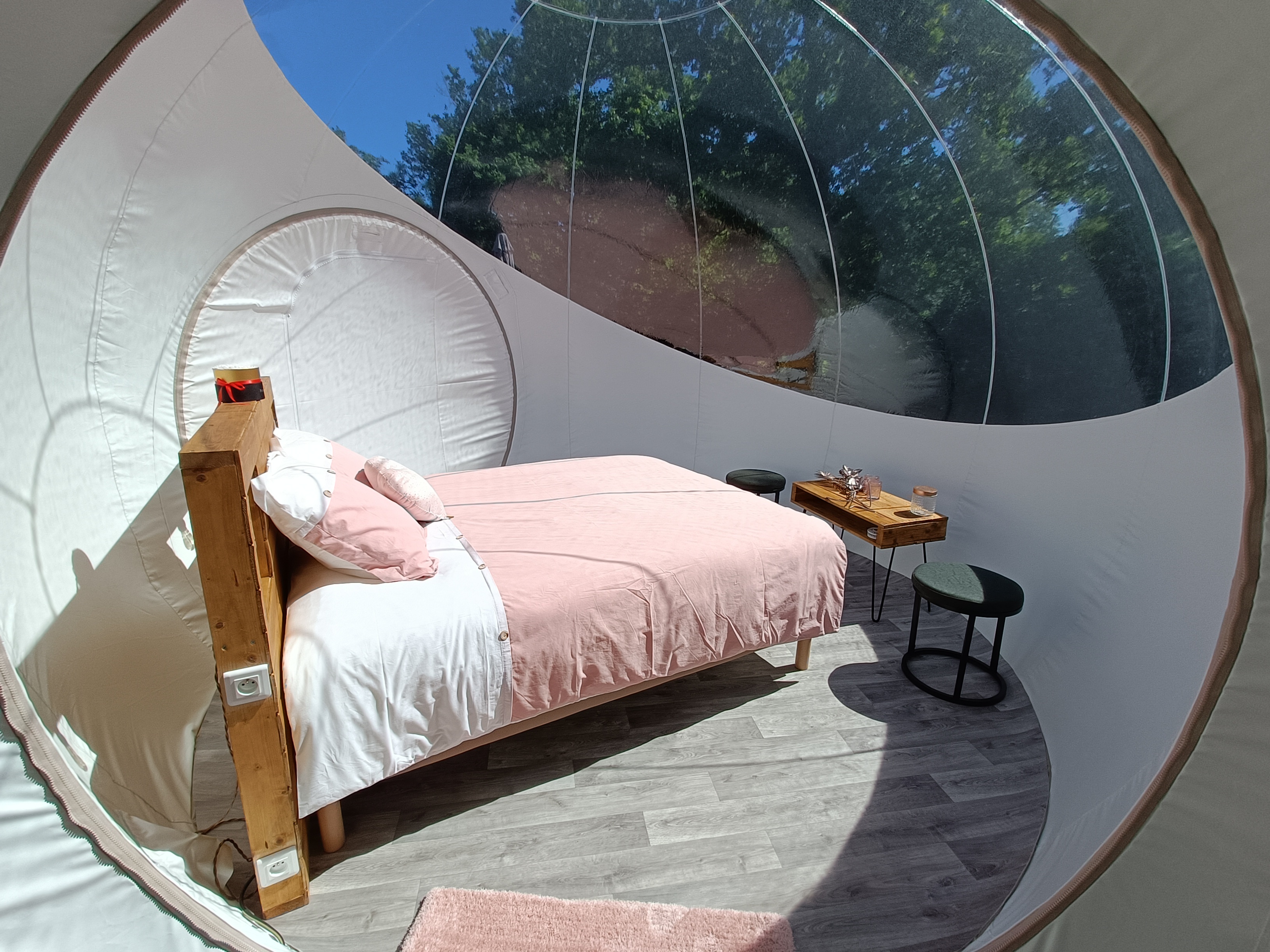 Équipements de la bulle à Le Vigeant