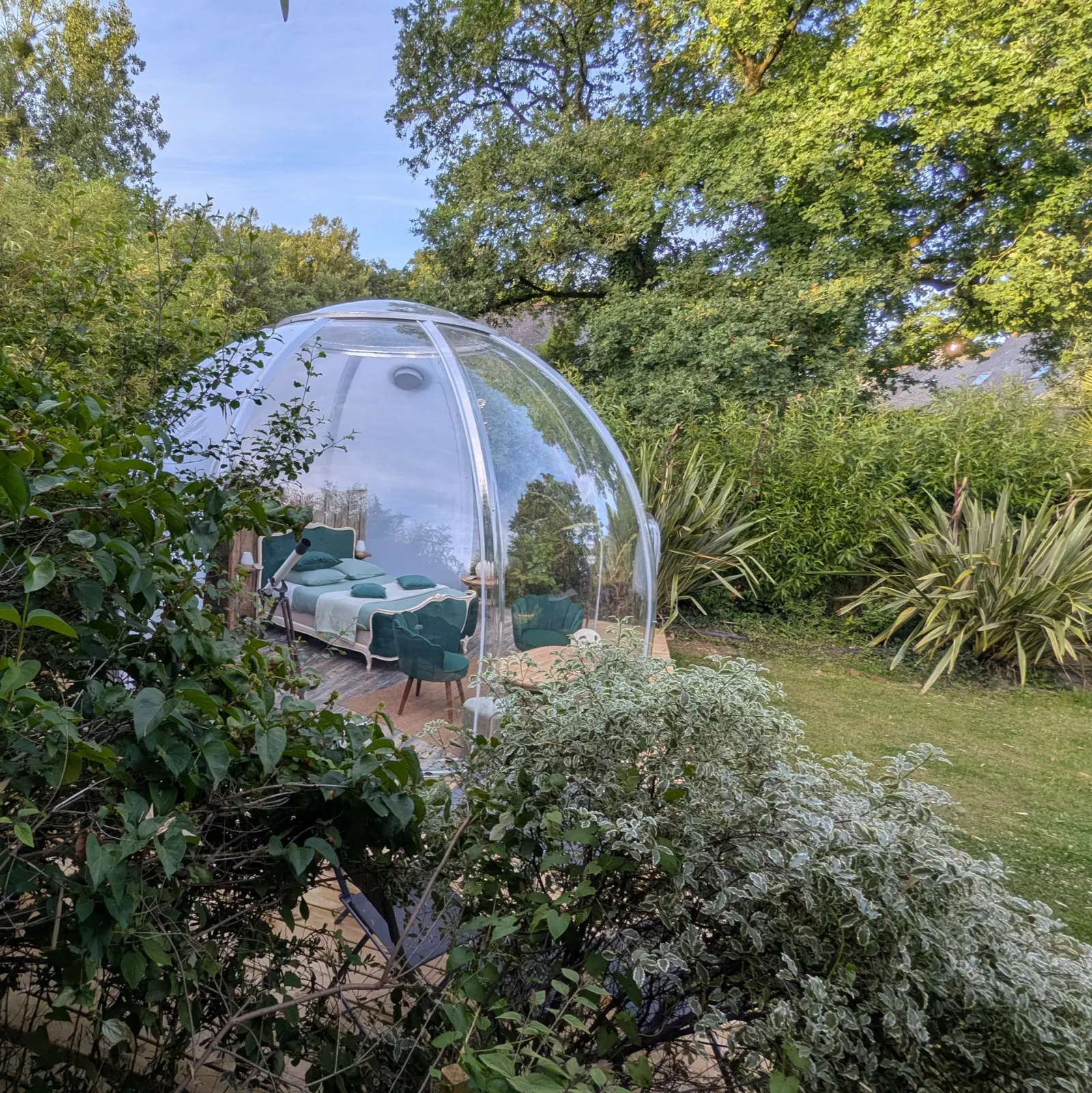 Chambre bulle sous les étoiles à La Chapelle Chaussée