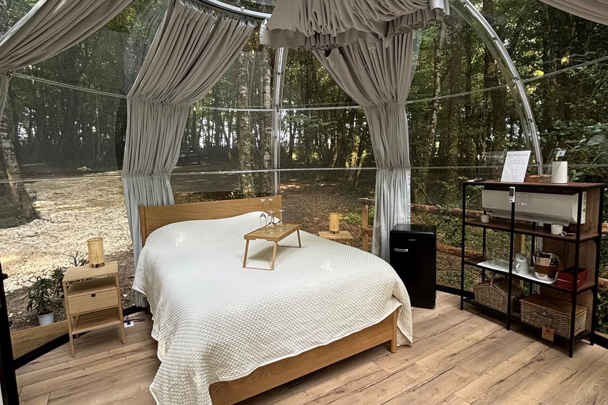 Chambre bulle sous les étoiles à Villexavier