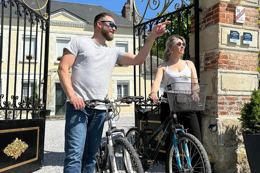 Bulle Love du Domaine du Pré Dieu - Bulle étoilée avec une heure de spa privatisé et petit-déjeuner (Crécy-sur-Serre, Aisne) - photo 8 sur 26