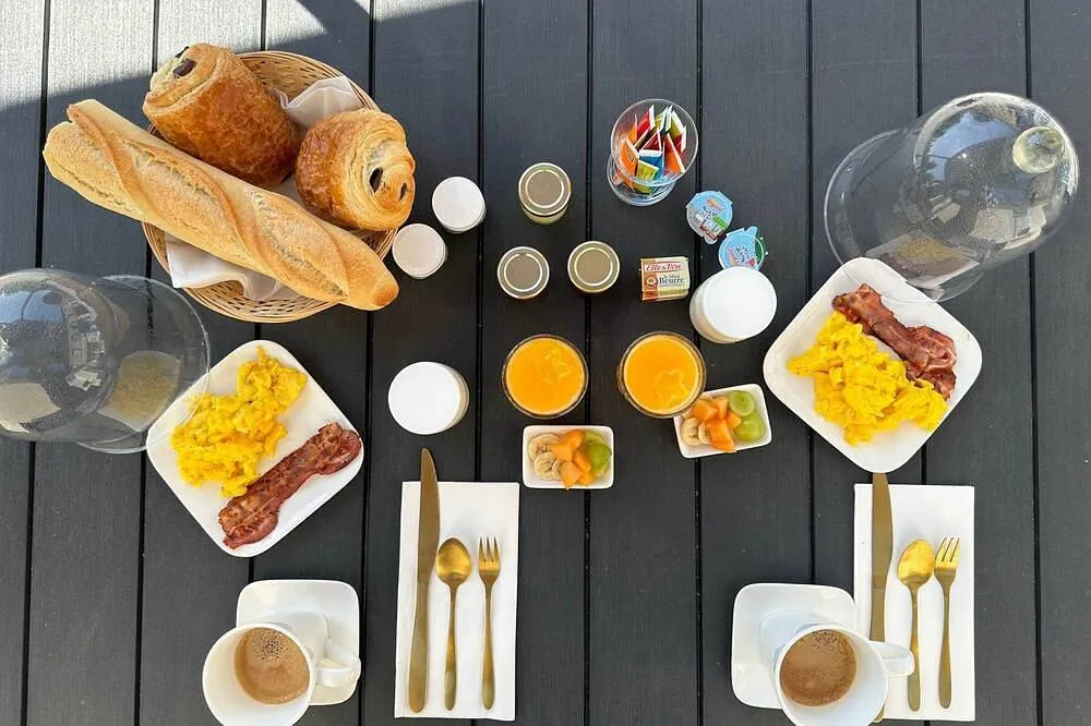 Bulle Love du Domaine du Pré Dieu - Bulle étoilée avec une heure de spa privatisé et petit-déjeuner (Crécy-sur-Serre, Aisne) - photo 11 sur 26