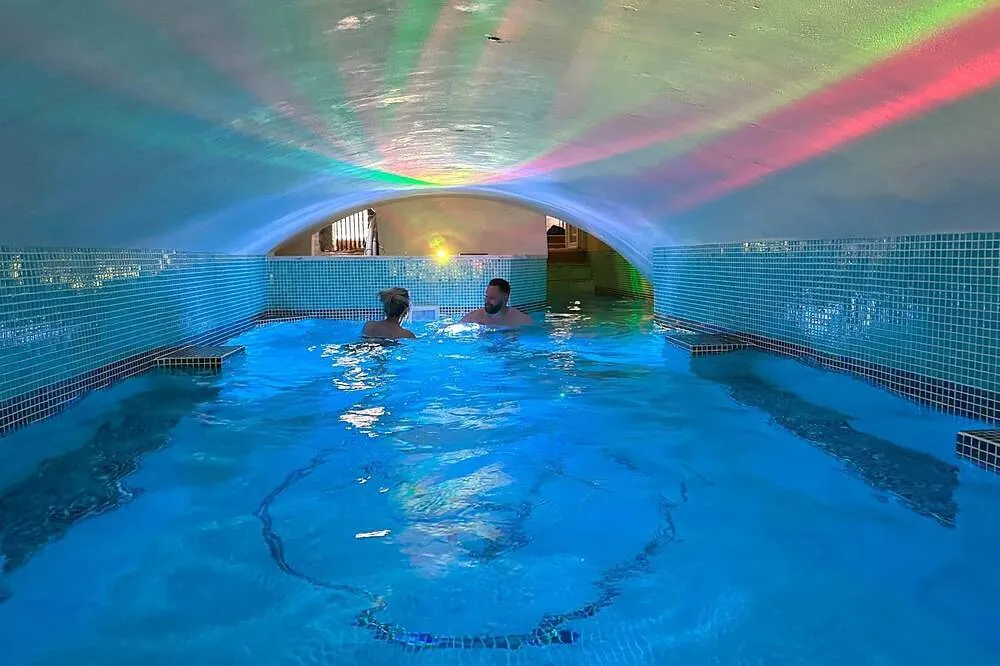 Bulle Love du Domaine du Pré Dieu - Bulle étoilée avec une heure de spa privatisé et petit-déjeuner (Crécy-sur-Serre, Aisne) - photo 23 sur 26