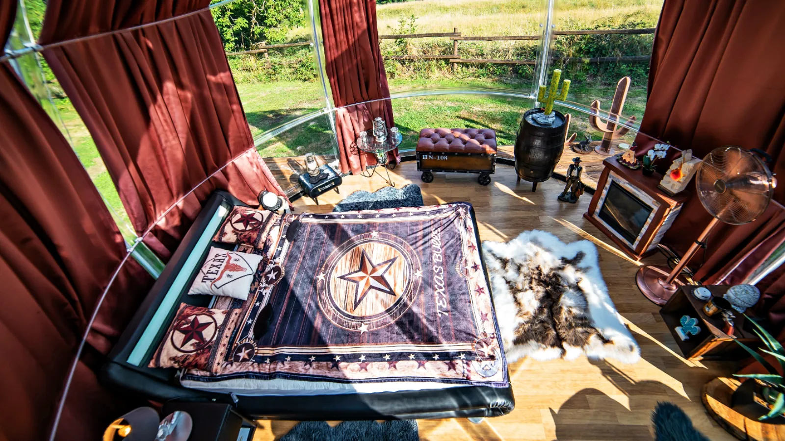 Bulle Texas - Luxury Glamping - Vue lac & montagnes - photo 12 sur 64