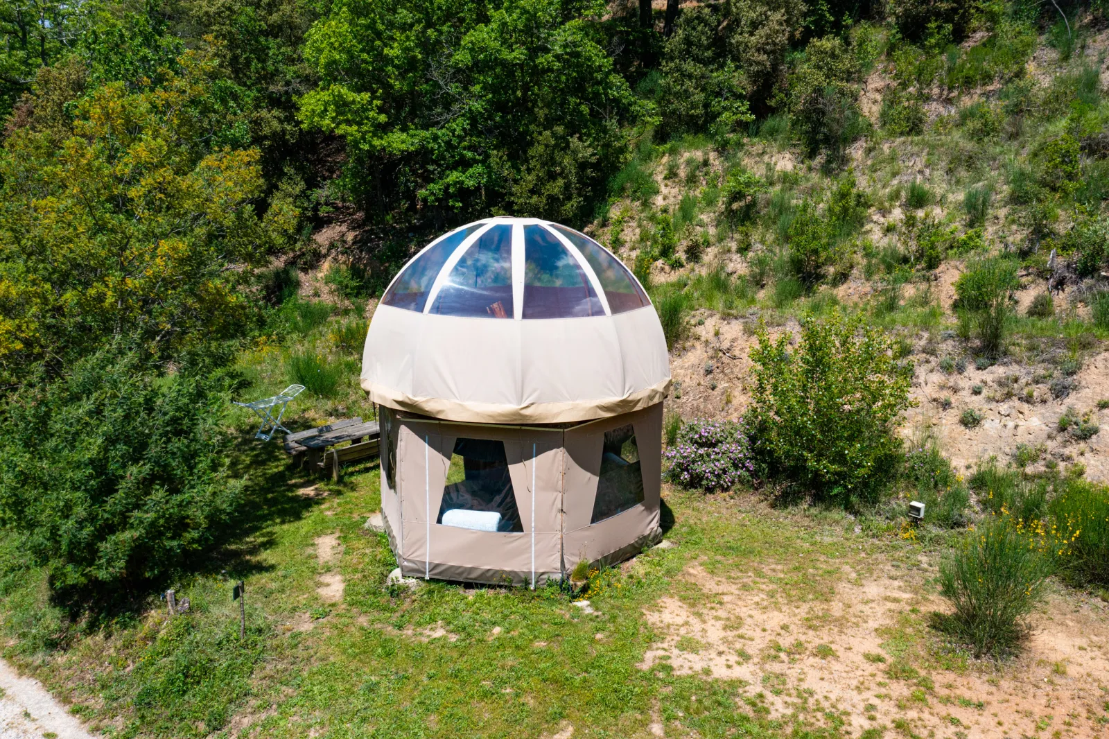 Bulle Wigwam - 2/4 personnes - cadre naturel Pyrénées-Orientales
