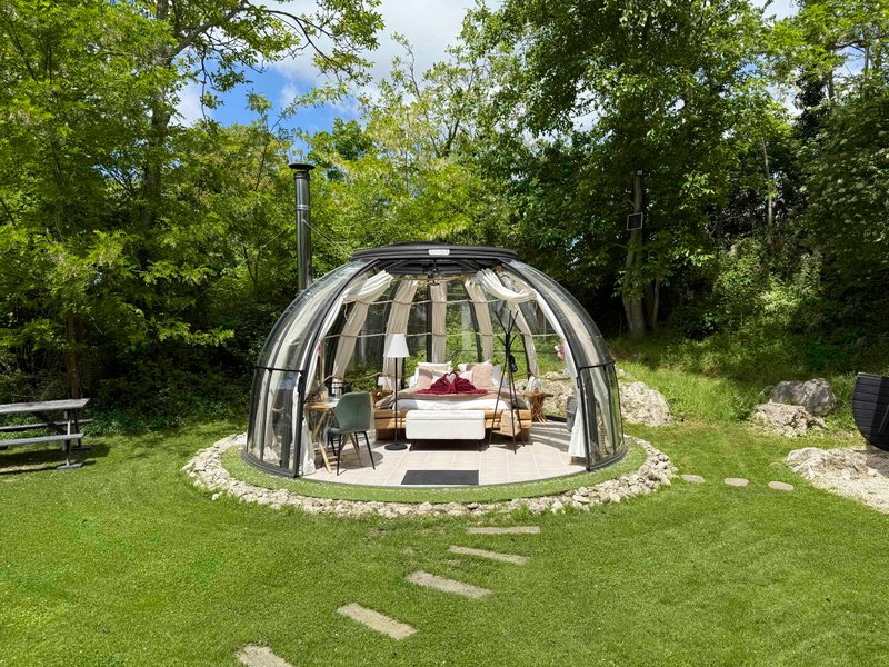 La parenthèse enchantée : Dôme en Auvergne (Auvergne-Rhône-Alpes) – dôme à Cesset, Allier