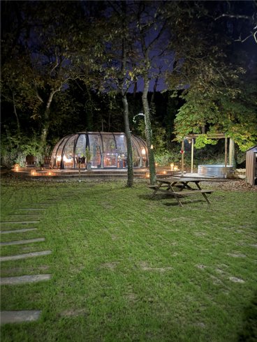 Intérieur dôme à Cesset