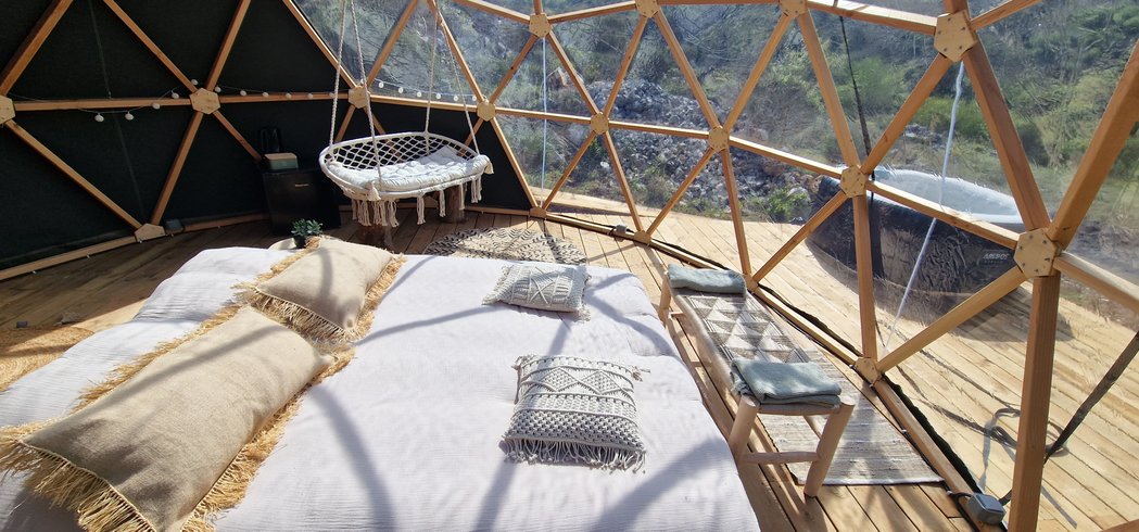 Chambre dôme sous les étoiles à Bézaudun-Les-Alpes