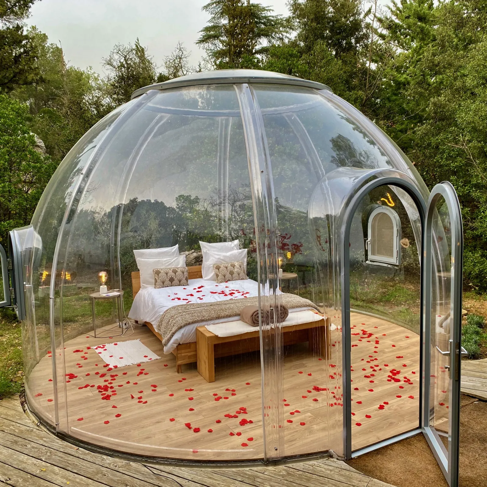 Bulles des Bois - L'Amoureuse (Cuges-les-Pins) - bulle à Cuges-les-Pins, Bouches-du-Rhône