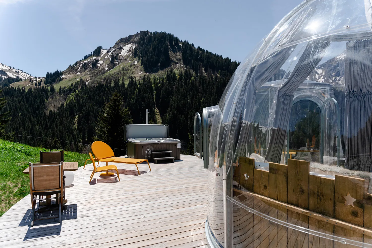 Les Bulles des Mines d'Or - Bulles transparentes avec jacuzzi privatif (Morzine, Haute-Savoie) - photo 15 sur 20