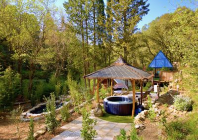 Cabanes & Bulles – Pyramide Sirius (Saint-Sébastien-d'Aigrefeuille, Cévennes) – cadre naturel Gard
