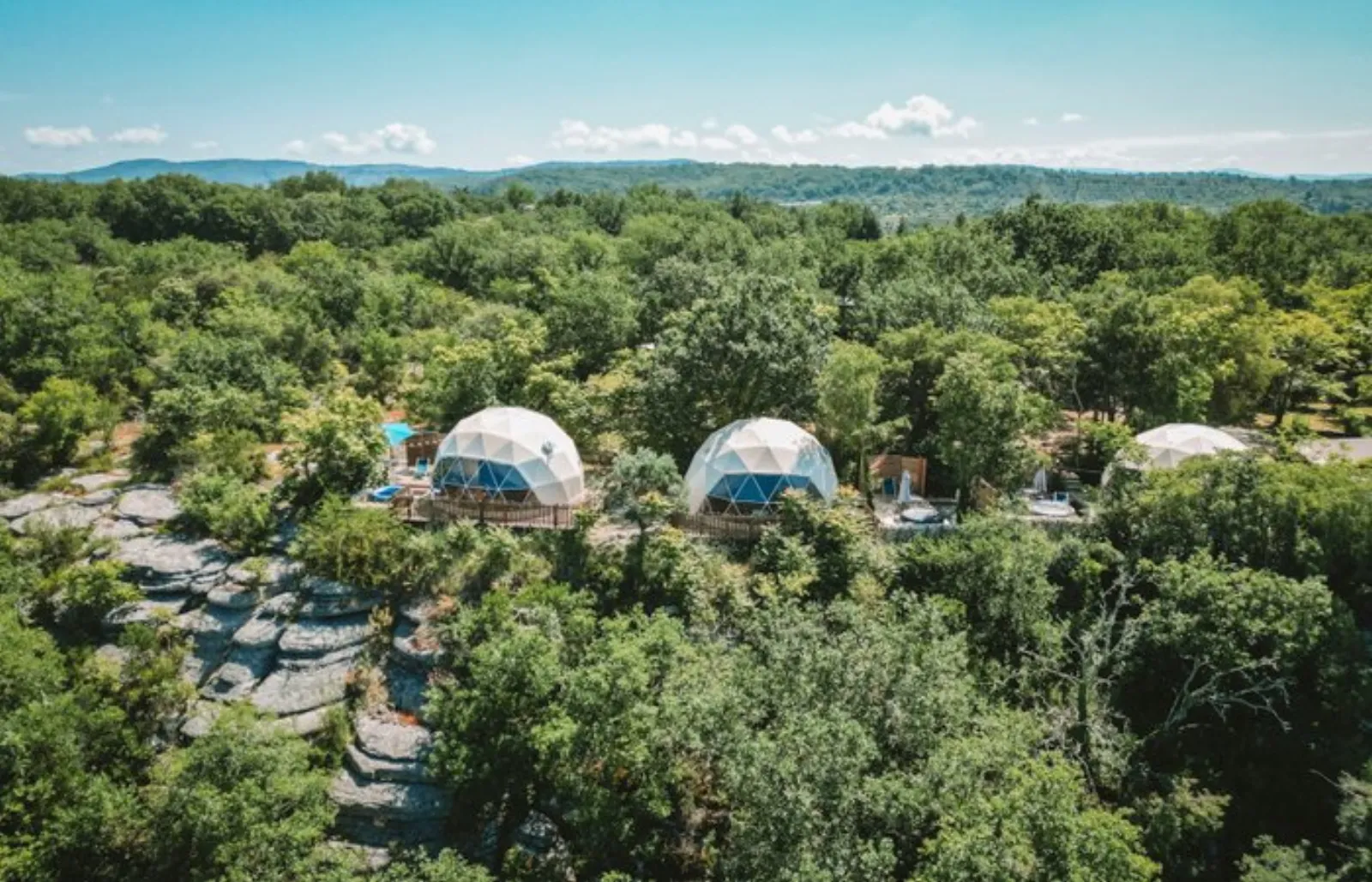 Bulle Insolite et SPA Premium Harmonie : Dôme en Rhône-Alpes (Auvergne-Rhône-Alpes) - photo 21 sur 27