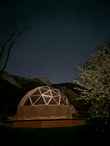 Chambre dôme sous les étoiles à Castellane