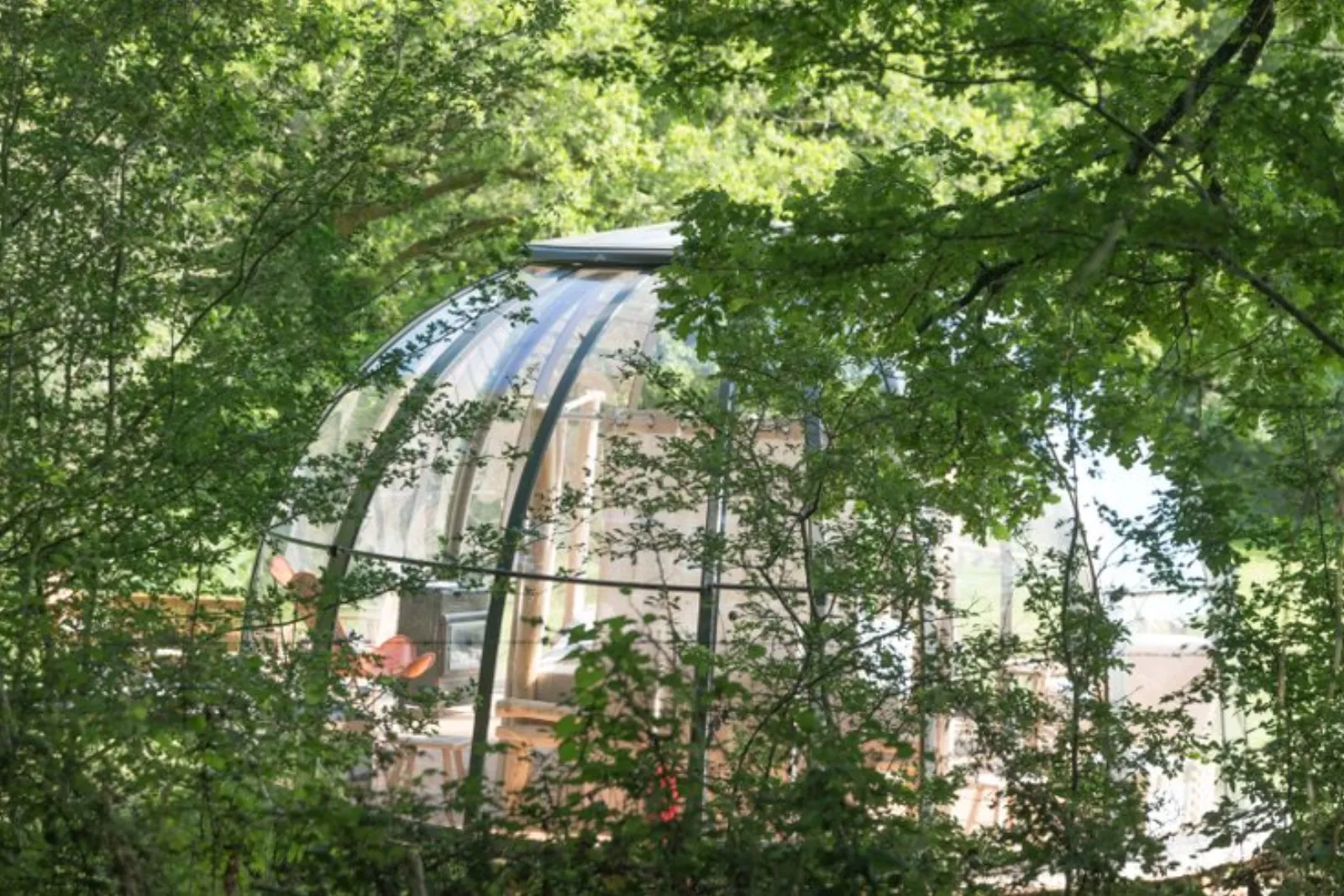 Intérieur dôme à Ploemel