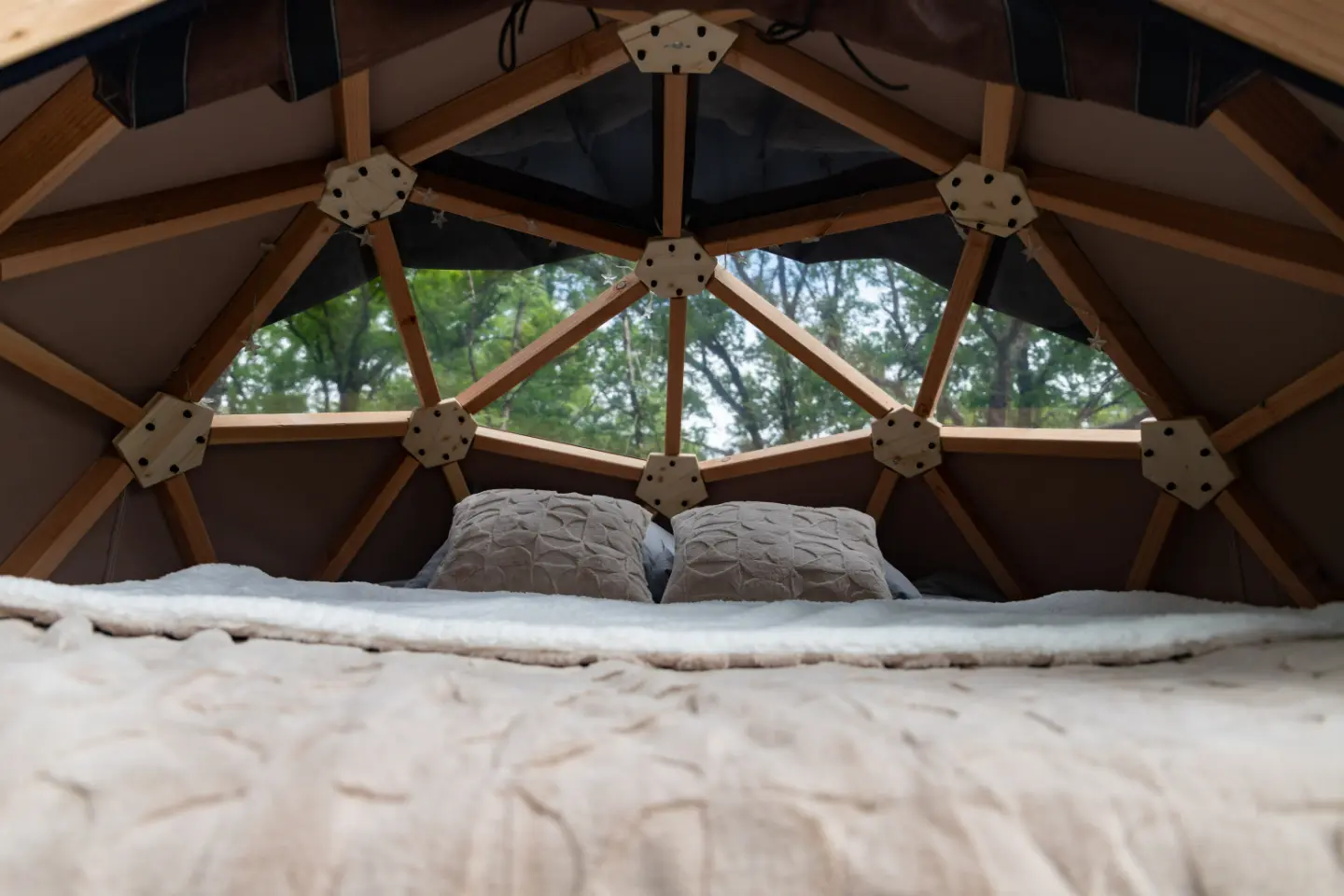Chambre dôme sous les étoiles à Baulon