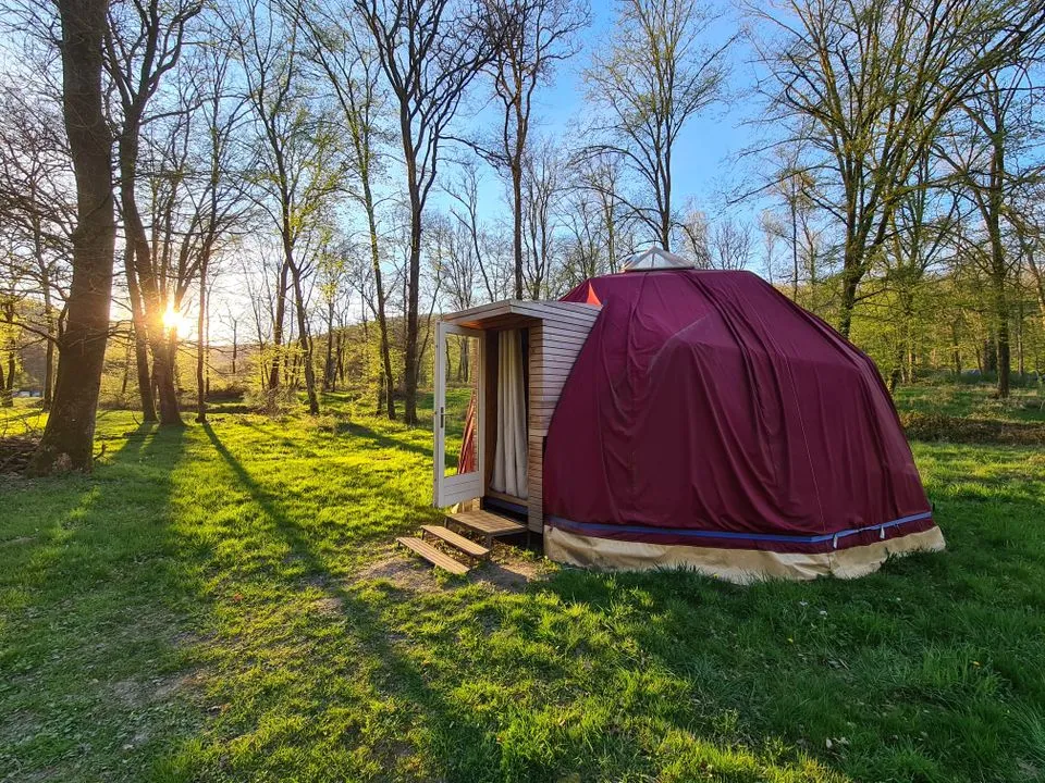 Dôme géodésique du Domaine d'Haulmé - Dôme au calme entouré par les bois (Haulmé, Ardennes) - photo 6 sur 6
