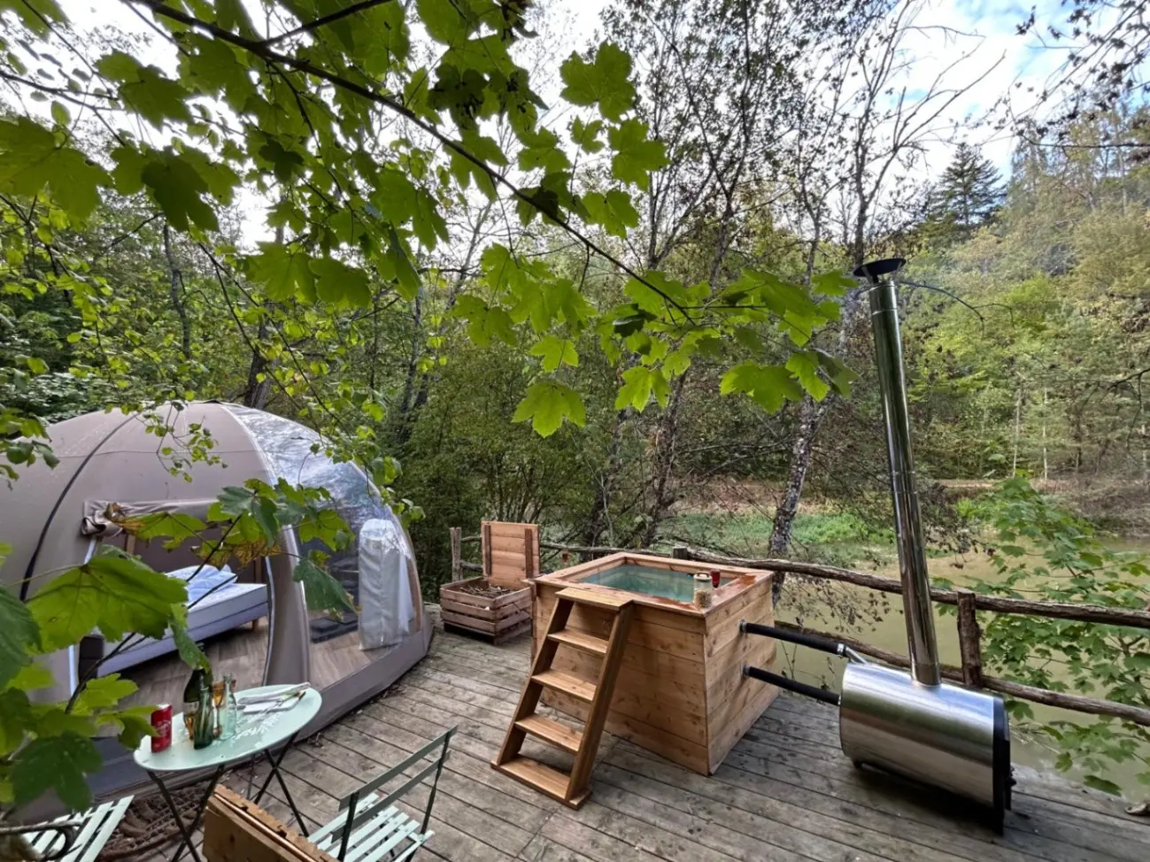 Domaine de l'étang - Chalet et bulle nature avec bain nordique (Soncourt-sur-Marne, Haute-Marne) - bulle à Soncourt-sur-Marne, Haute-Marne