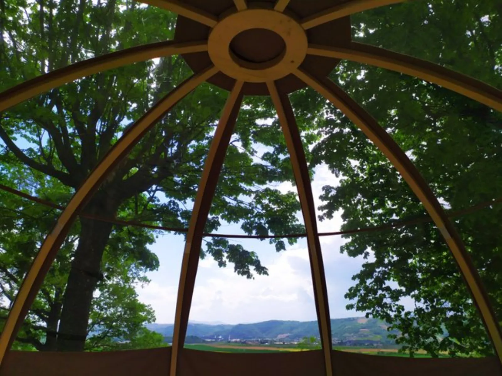 Bulle panoramique familiale : Dôme en Rhône-Alpes (Auvergne-Rhône-Alpes) - photo 8 sur 15