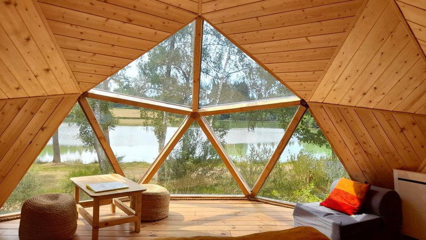 Chambre dôme sous les étoiles à Condat-En-Combraille