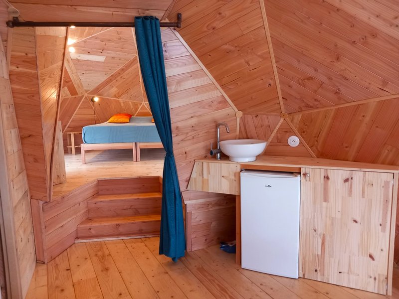 Double Dôme au bord d'un lac : Dôme en Auvergne (Auvergne-Rhône-Alpes) – photo 21 sur 39