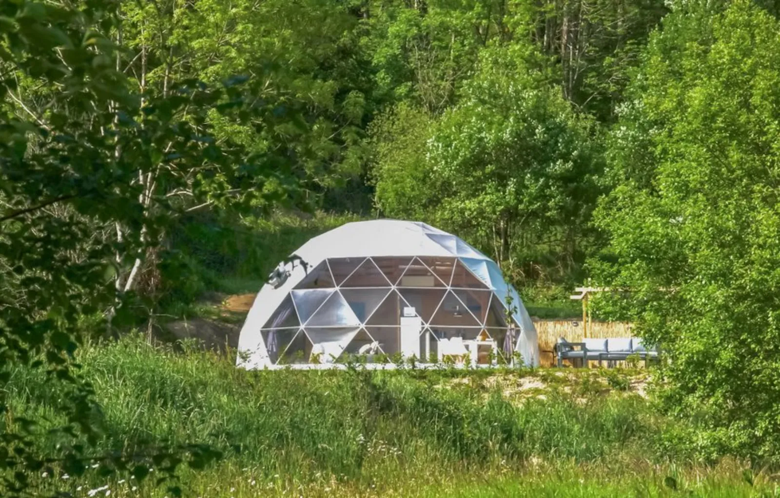 Dome la Chabanne : Dôme en Auvergne (Auvergne-Rhône-Alpes) - vue extérieure