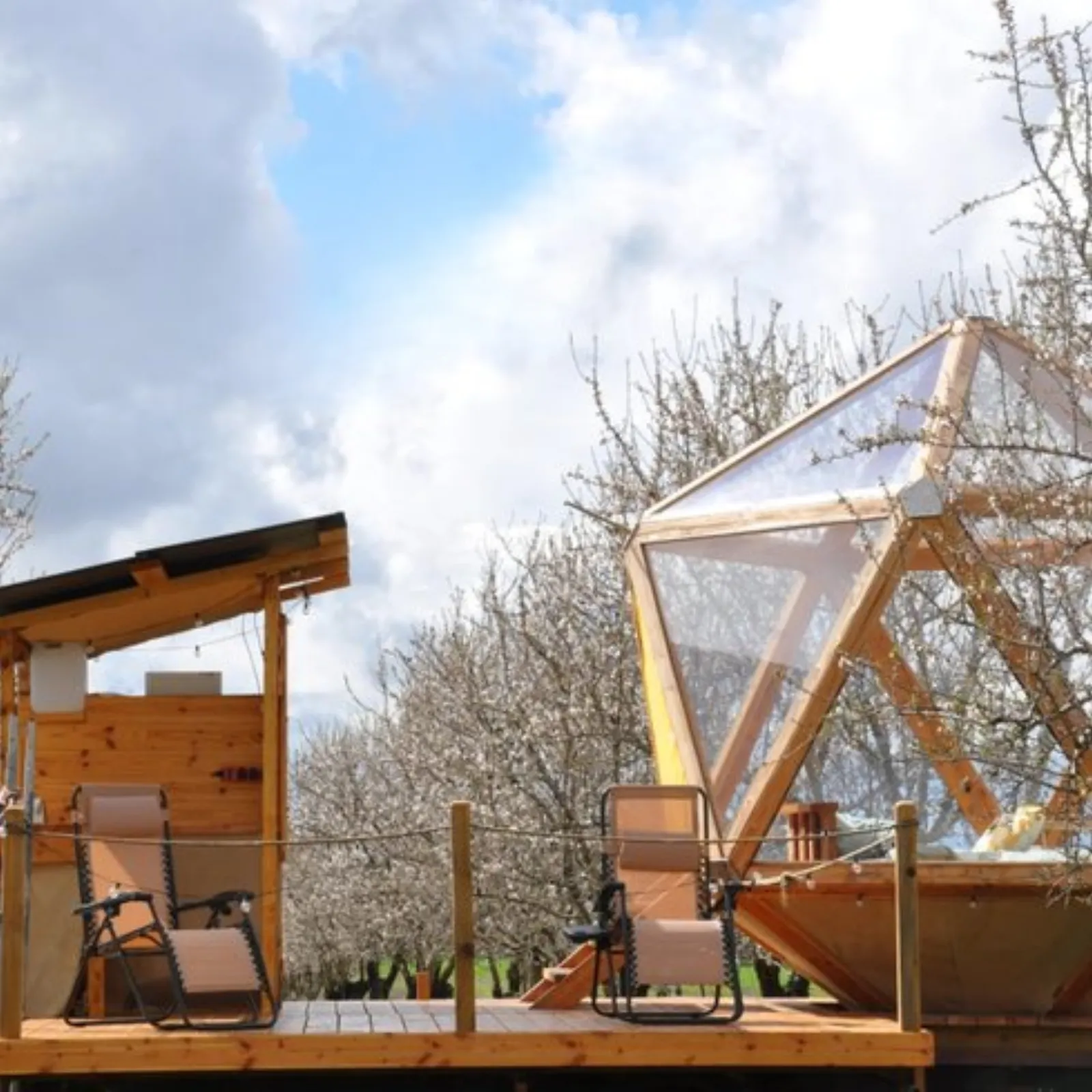 La bulle Ico : Dôme en Provence-Alpes-Côte d'Azur - cadre naturel Alpes-de-Haute-Provence