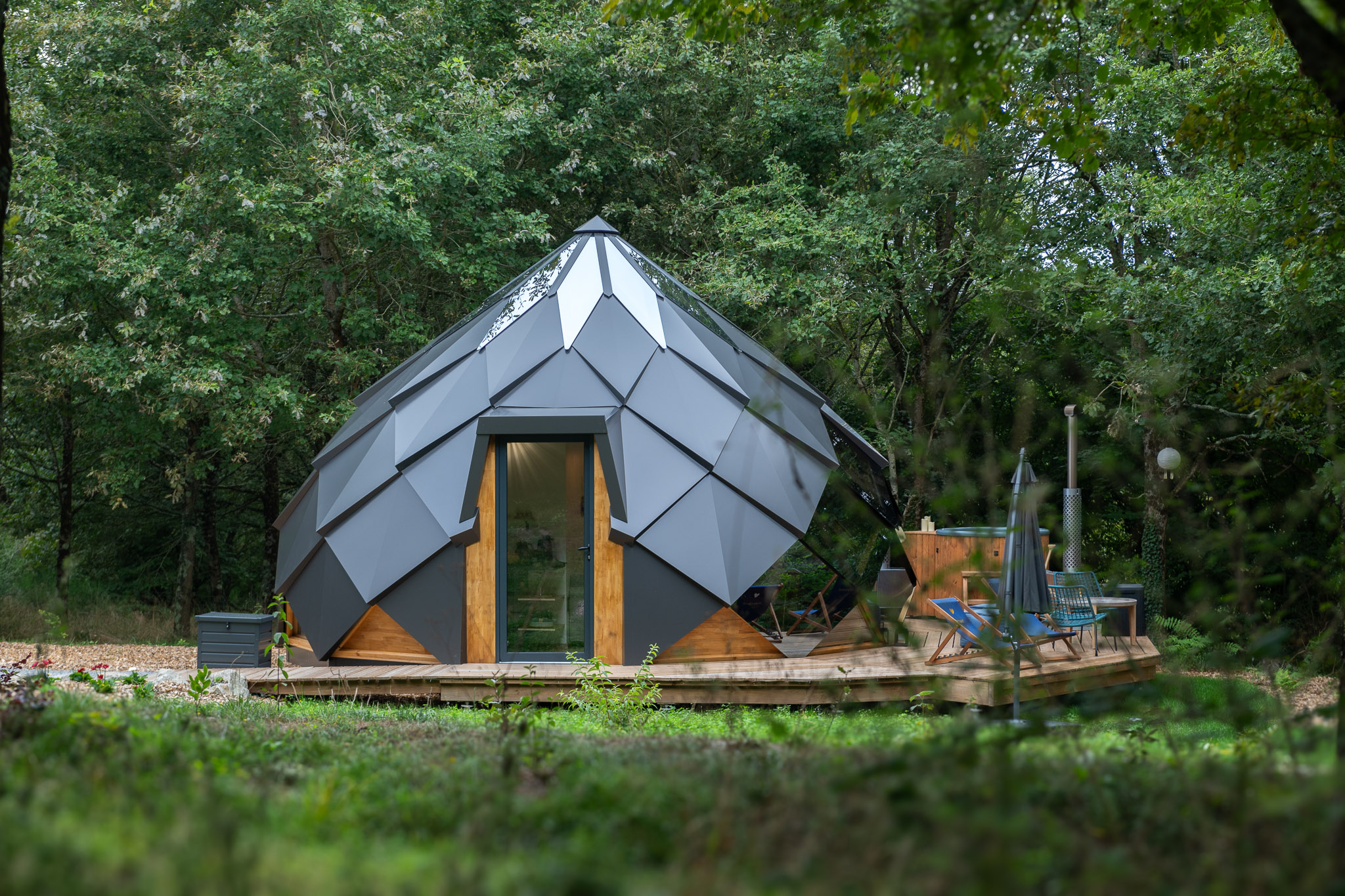 Le zome : Nuit sous les étoiles & spa privatif – zome à Le Poiré-sur-Vie, Vendée