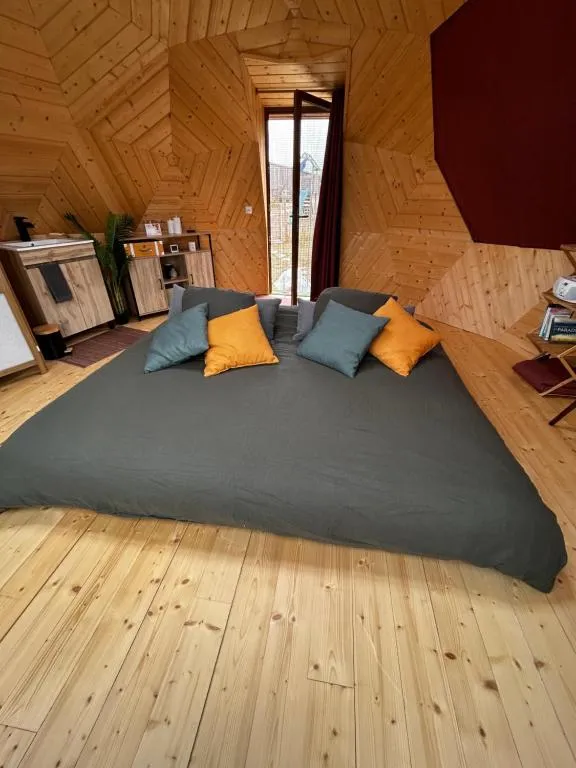 Intérieur dôme à Brie