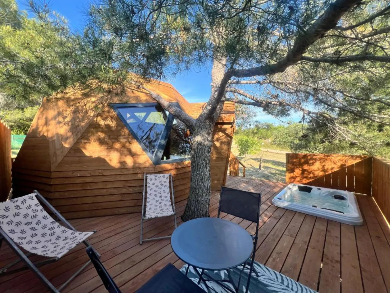 Intérieur dôme à Montady