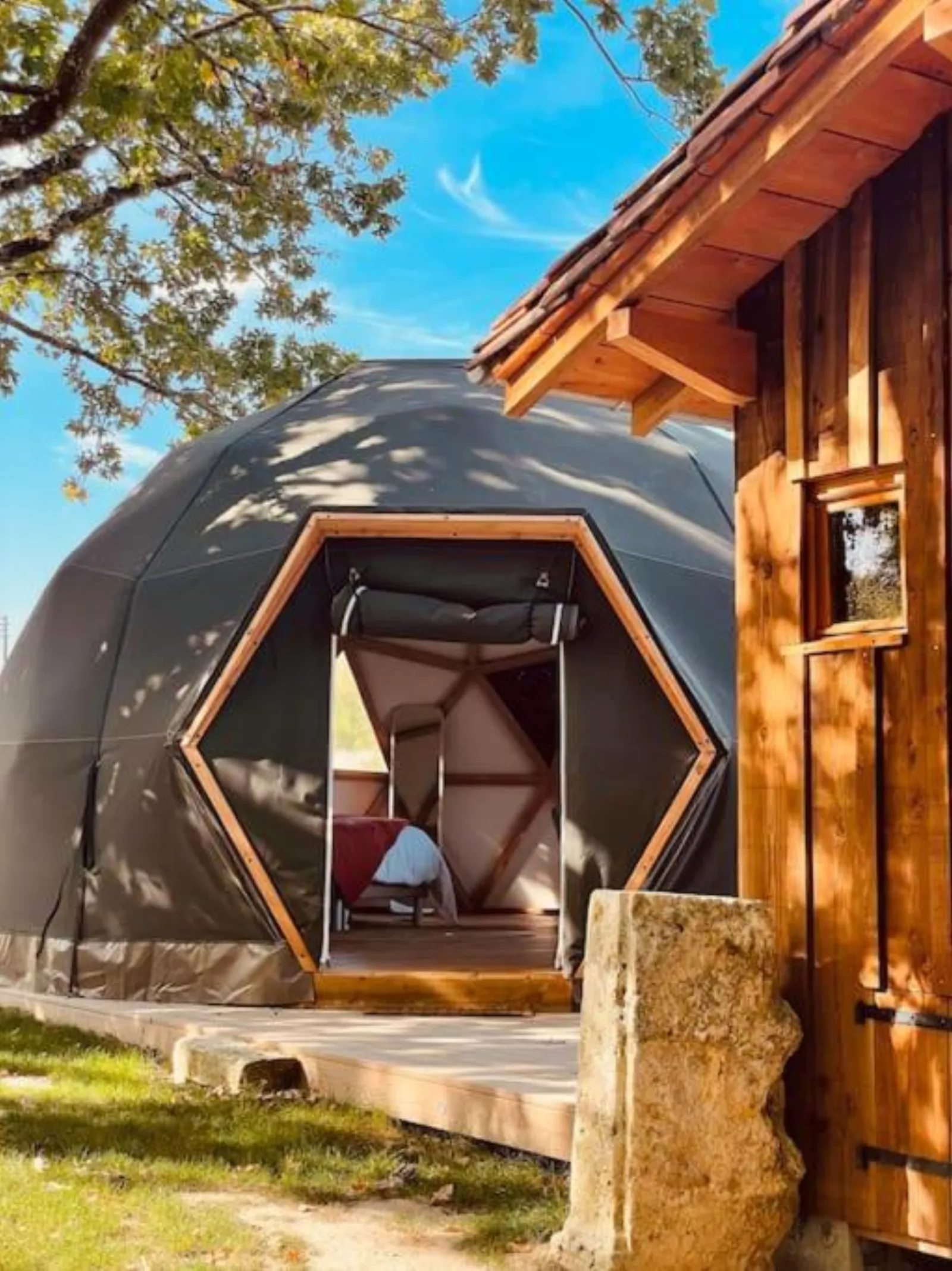 Dôme insolite Cèdre jacuzzi et petits déjeuners inclus - photo 7 sur 42