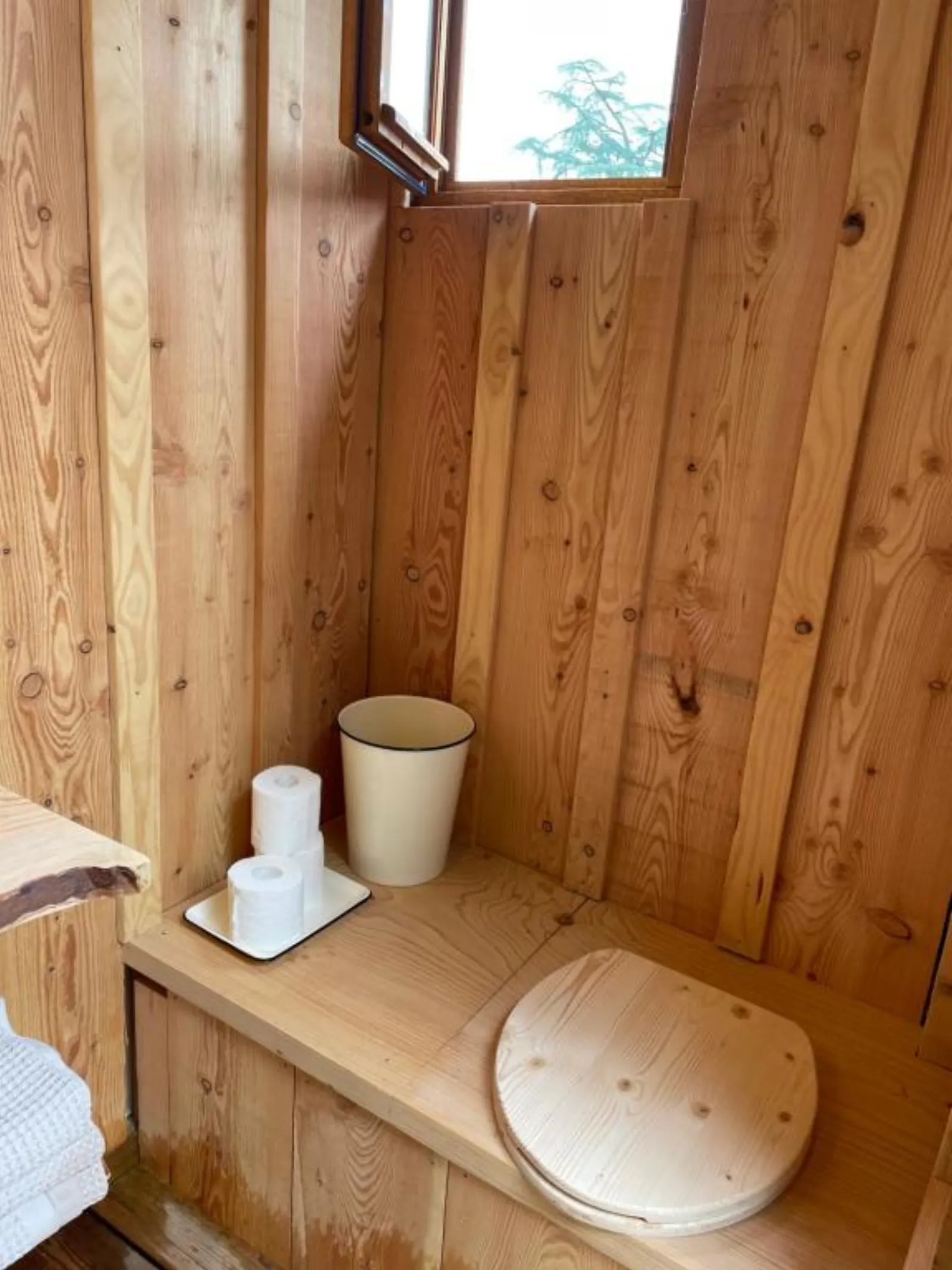 Dôme insolite Cèdre jacuzzi et petits déjeuners inclus - photo 40 sur 42