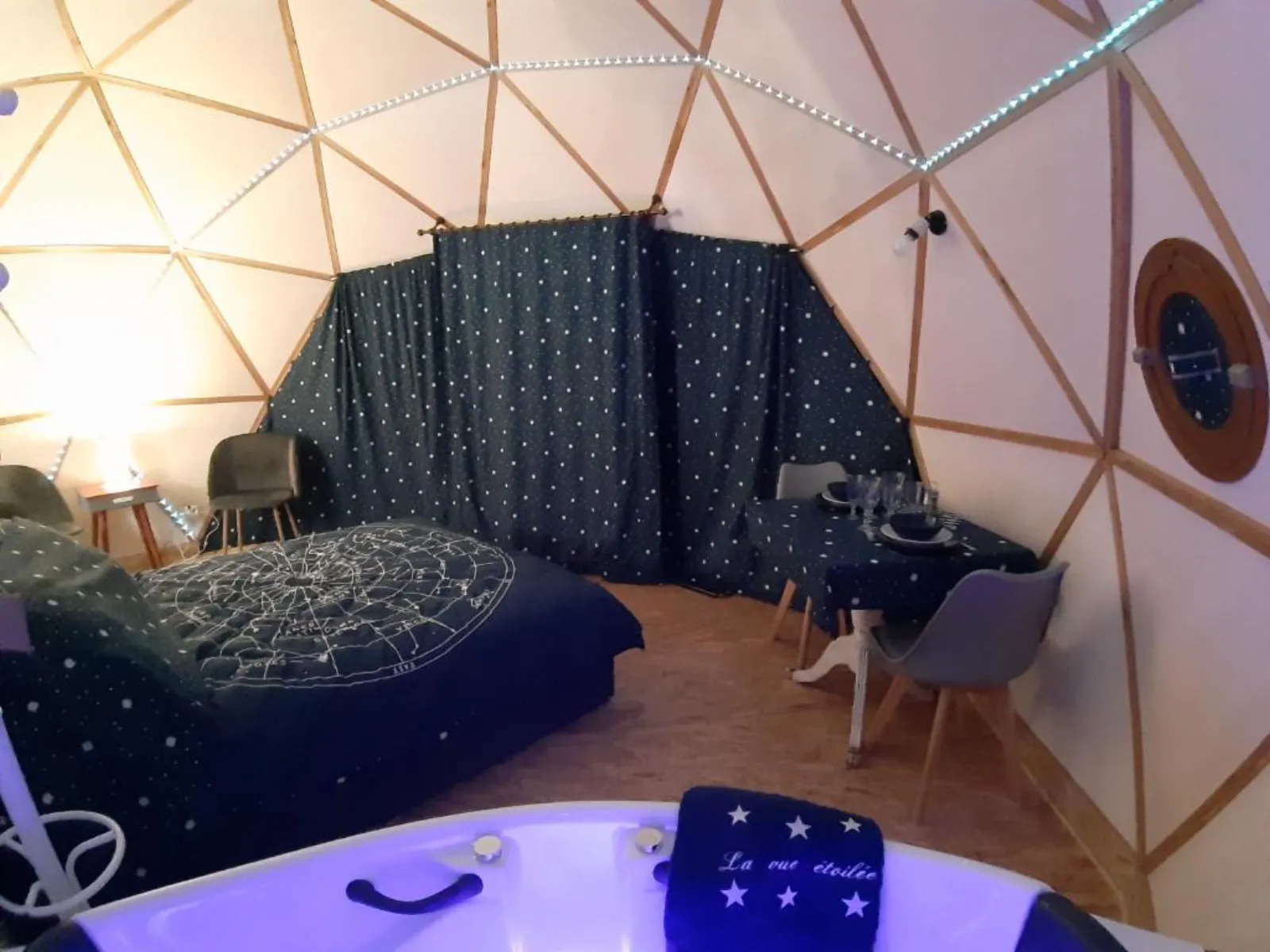 Dôme La vue étoilée - dôme avec jacuzzi en Haute-Marne (Poinson-lès-Fays) - photo 8 sur 10