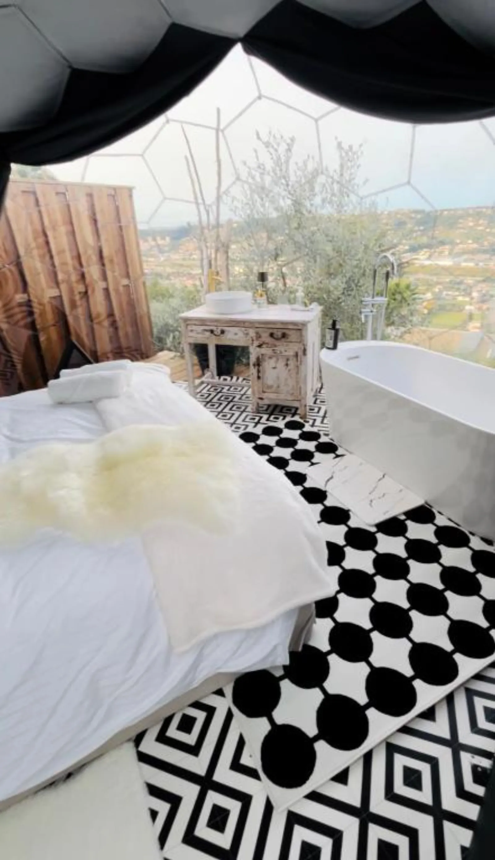 Dôme Nissaya - spa privé et vue sur les collines de Nice (Alpes-Maritimes) - photo 16 sur 20