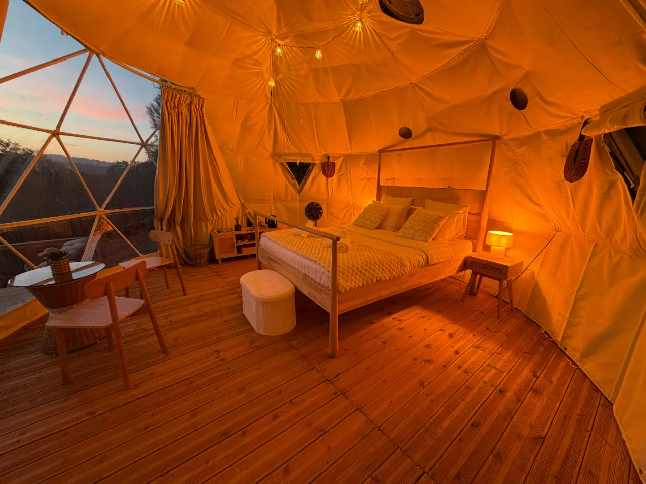 Dôme Perché - Glamping autonome face aux Pyrénées (Estagel, Pyrénées-Orientales) - photo 13 sur 14