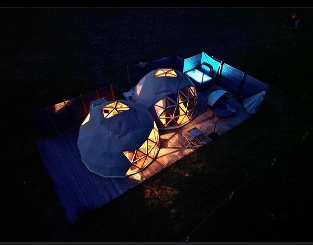 Équipements du dôme à Menat