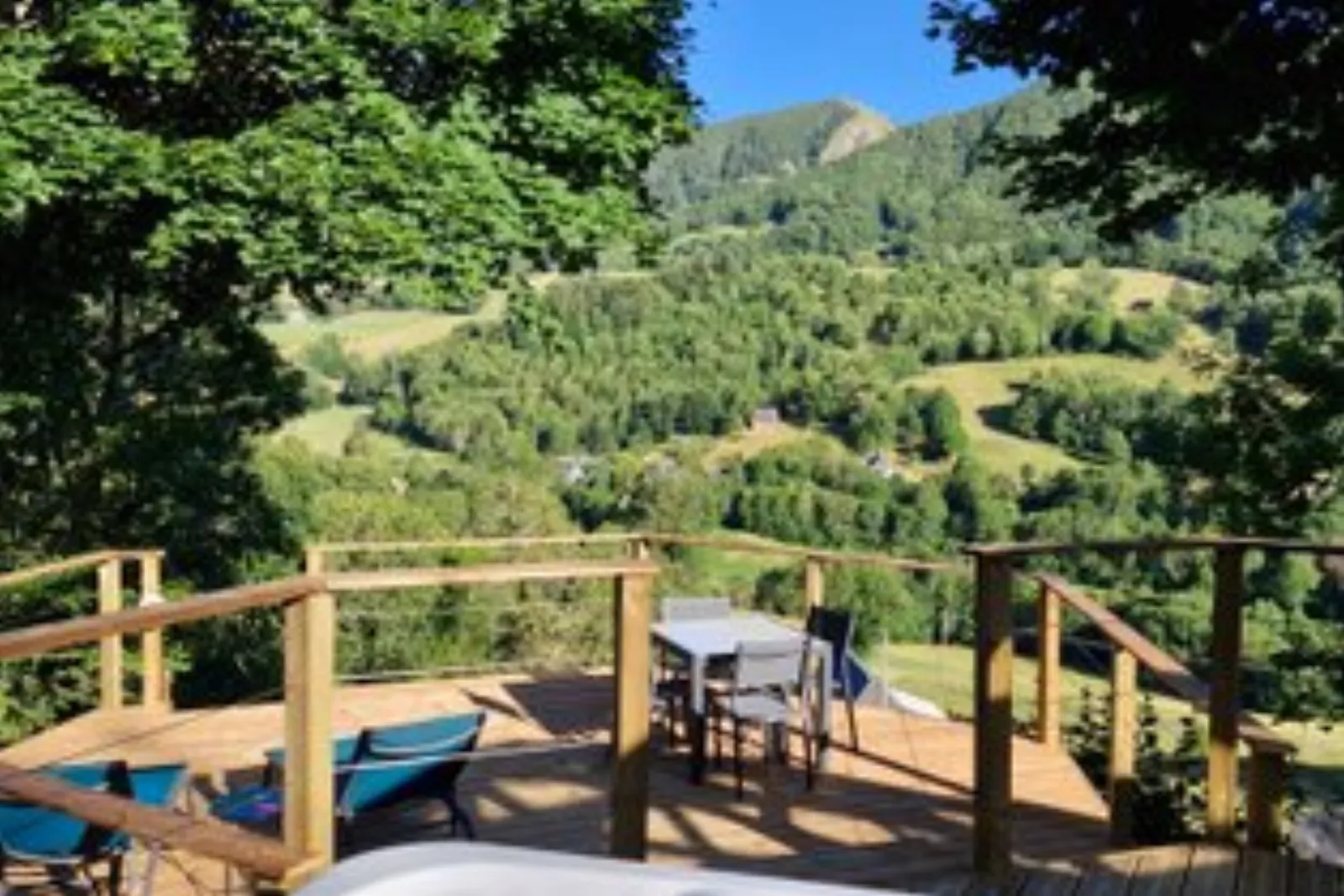 Bulle de neige et nature & spa : Dôme en Auvergne (Auvergne-Rhône-Alpes) - photo 16 sur 16
