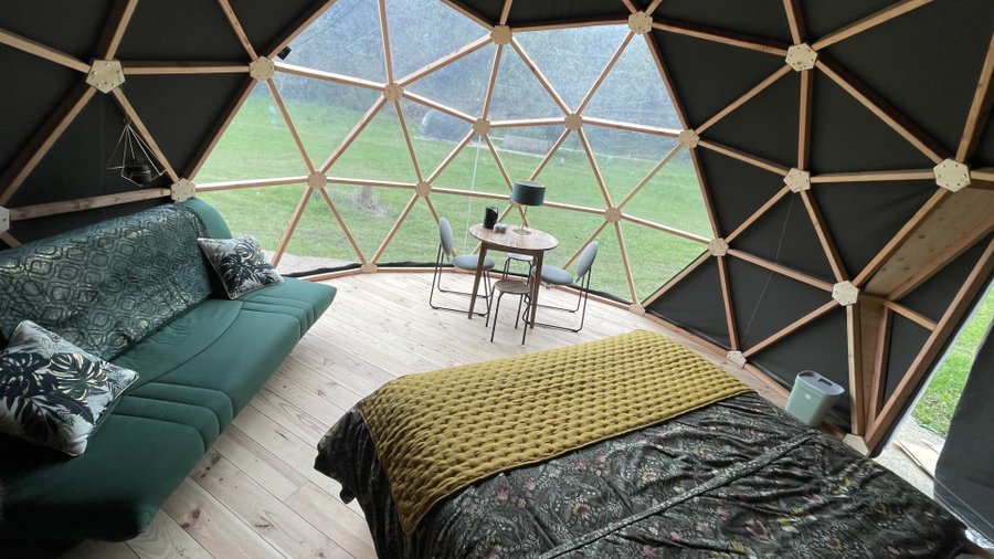 Cassiopée : Dôme en Lorraine (Grand Est) – vue extérieure