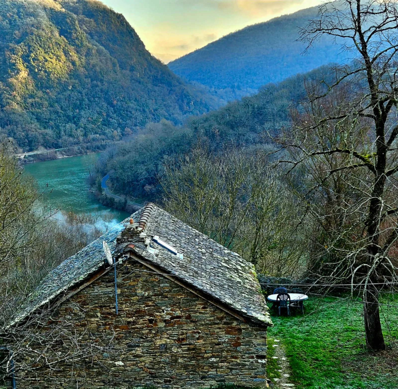 Gîtes insolites en Aveyron avec vue et spa privé (proche Albi/toulouse/rodez) - cadre naturel Aveyron