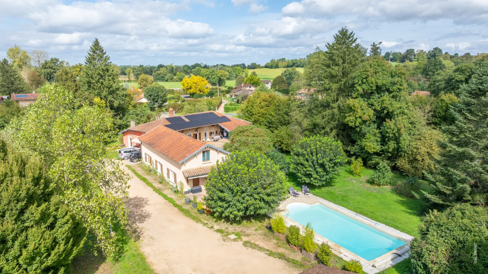 Gîtes insolites - gîte à la campagne - photo 14 sur 40