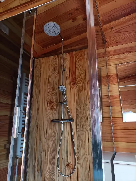 Glamping Dôme Benzène - Dôme avec piscine sur le causse du Quercy (Cœur de Causse, Lot) - cadre naturel Lot